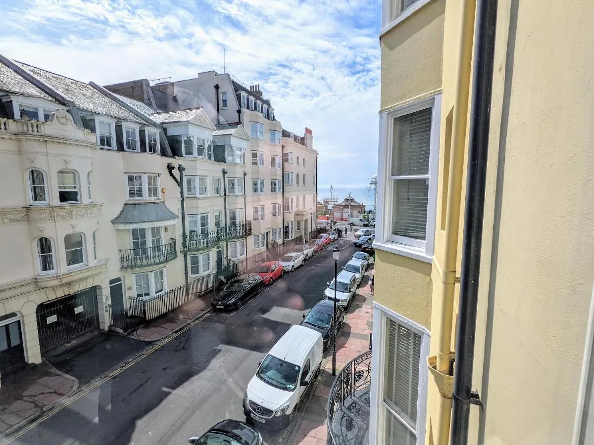 Saltwater Guest House Brighton Hotel